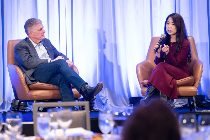 Blair Lacort and Julie Chen in panel discussion at Helix Mastermind