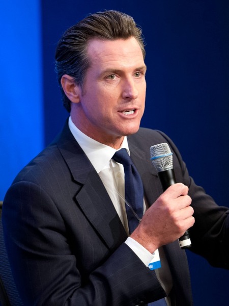 professional-speakers-event-photographer_Gavin_Newsom_California_Lt_Governor_CGI7580